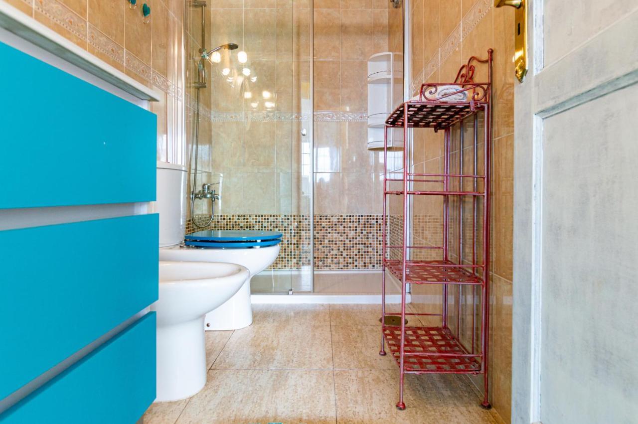M.E.Downtownapartment Коралео Екстериор снимка